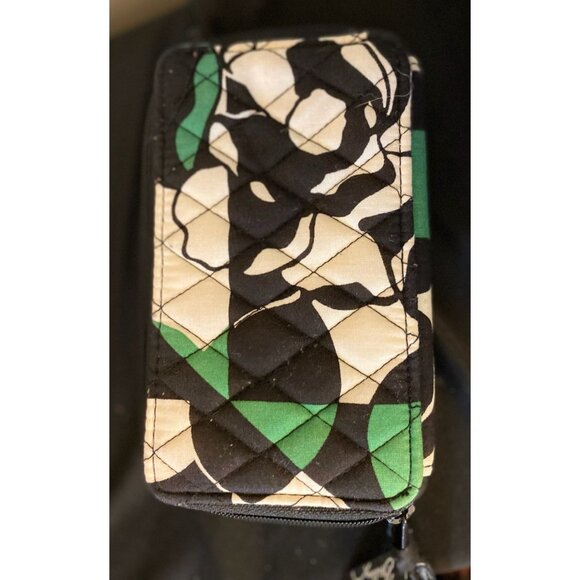 Vera Bradley Quilted Wallet – Black, White & Green Floral - Picture 6 of 6